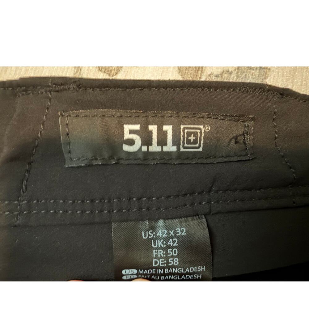 5.11 Tactical Pants Mens 42x32 Black Hiking Work Cargo Pants 42 x 32 - Picture 4 of 6
